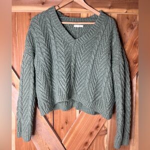 LA hearts chunky cropped light green sweater medium